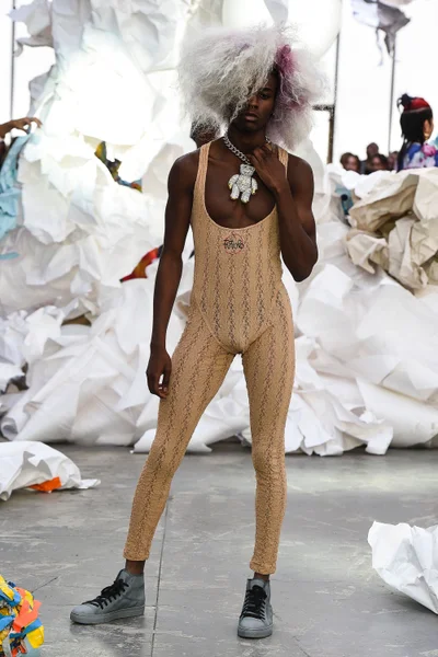 Look 34